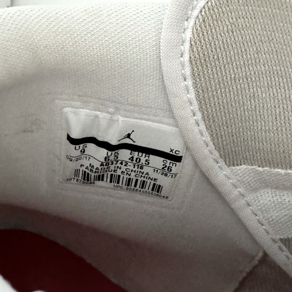 2018 Wmns Air Jordan 1 Retro High Zip 'White' - Picture 5 of 5